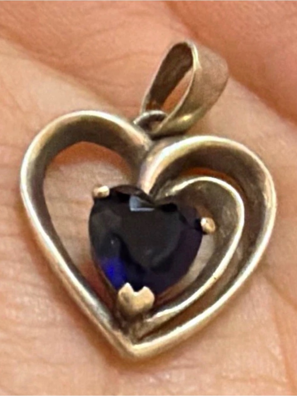 Sterling silver Heart necklace with sapphire Heart Gem